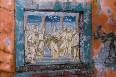hcl_pic03_st_michaels_mission_grotto03_resize400