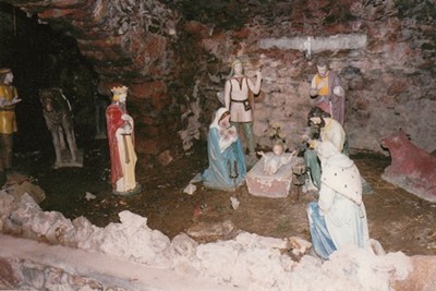 hcl_pic07_st_michaels_mission_grotto07_resize400