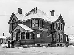 hcl_homestead_springwater_cooper_henry_k_240x180
