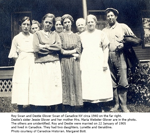 hcl_people_jess_and_grandma_glover_destie_roy_swan_front_and_neighbors_behind_1940c_resize480x360